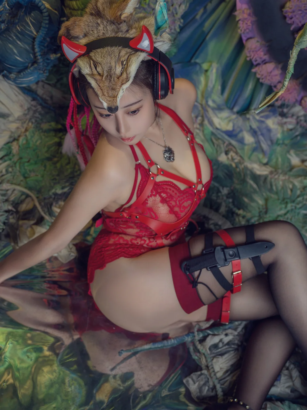 奈汐酱nice - No.110 猎狼女 [47P,1V-994MB] tg@simisebaisi 【丝足阁】025.webp